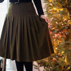 Olive green Vintage wool pleated skirt